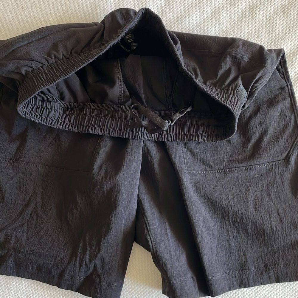 men’s nulu high rise track short / black / M / lululemon - Picture 5 of 11